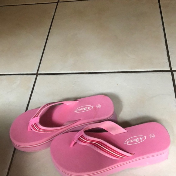 Sandals - Picture 3 of 3